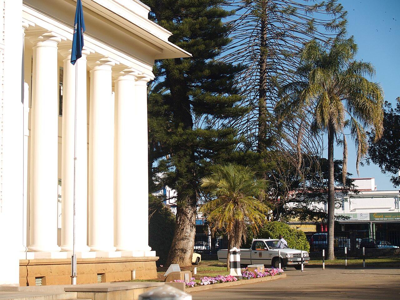 Joshua Mqabuko Nkomo International Airport (BUQ) airport terminal