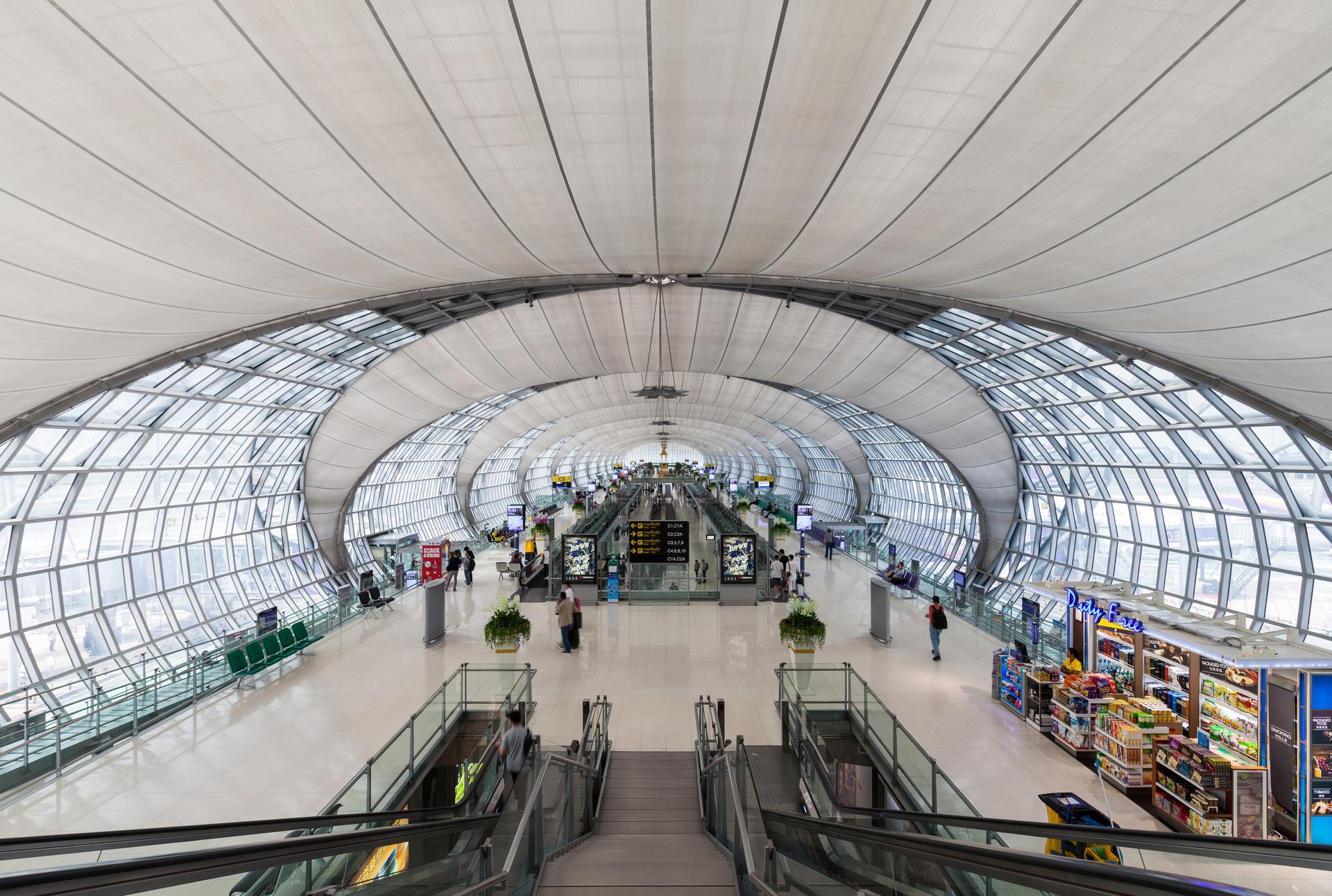 What to Do During a 3-Hour Layover at BKK